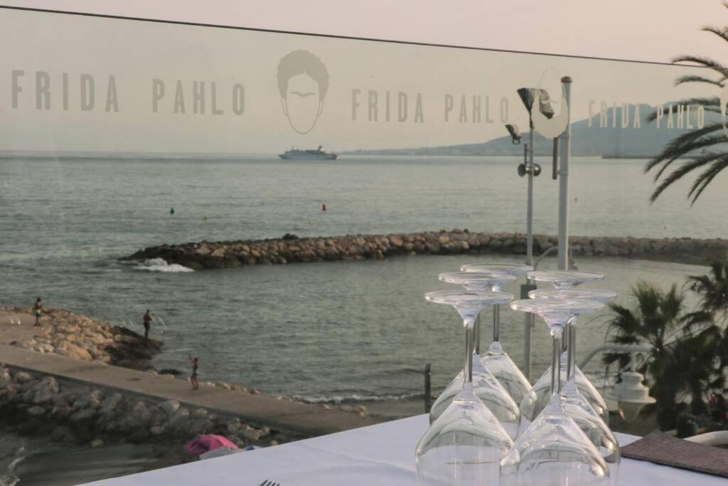 Frida Pahlo *