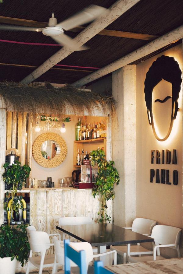 Frida Pahlo Apartment Malaga
